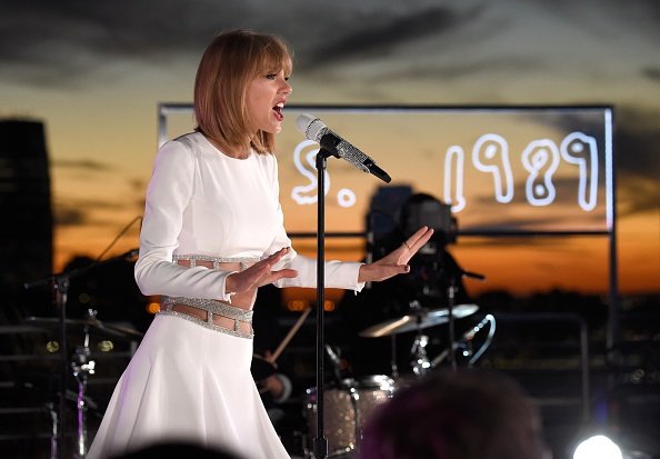 Taylor Swift at 1989 Secret Session With iHeartRadio — photo 4