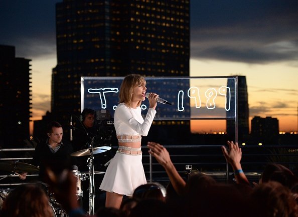 Taylor Swift at 1989 Secret Session With iHeartRadio — photo 7