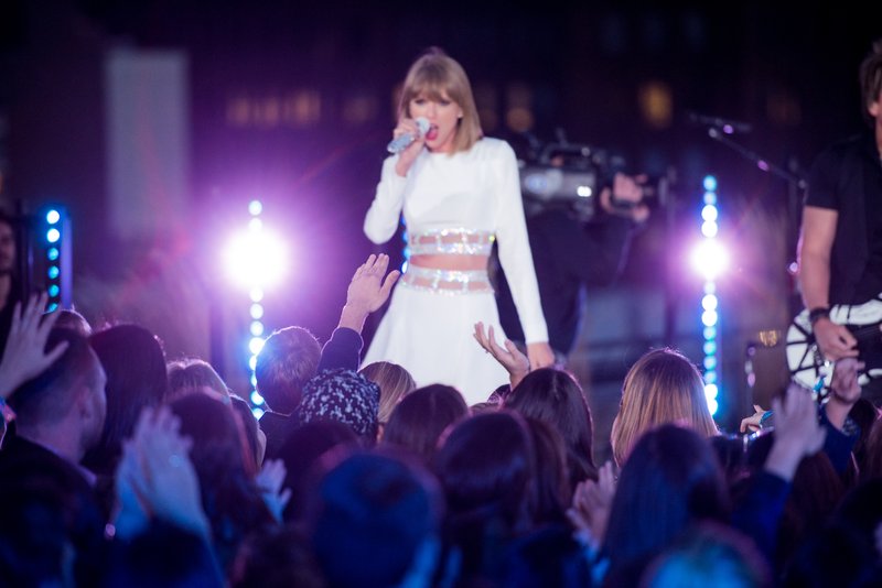 Taylor Swift at 1989 Secret Session With iHeartRadio — photo 15