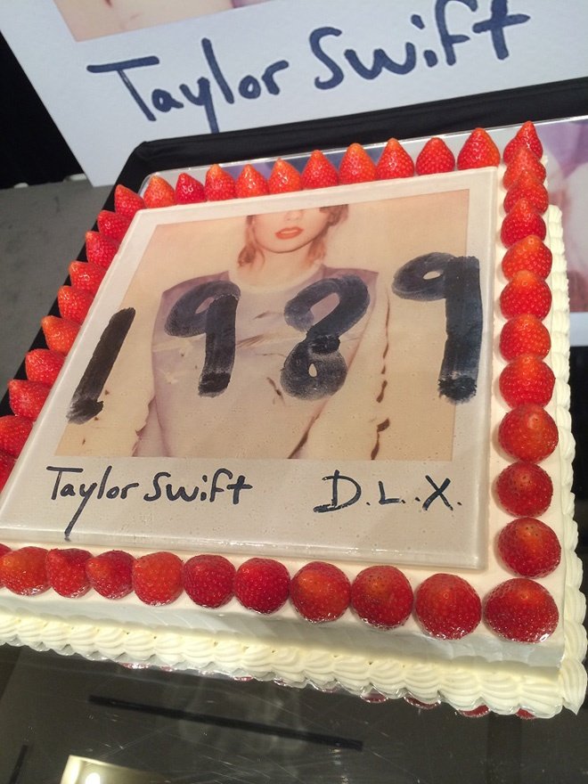 Taylor Swift at 1989 Tokyo Press Conference — photo 43