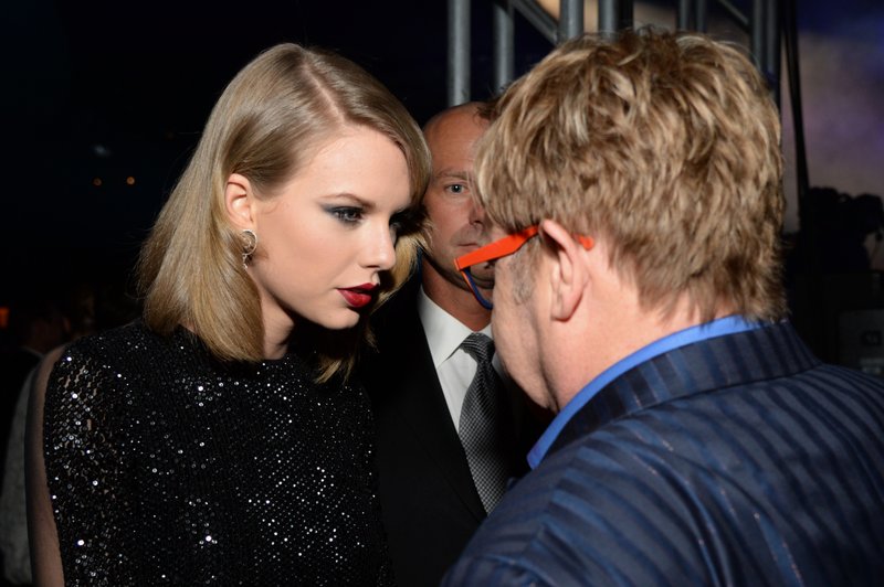 Taylor Swift at 22nd Annual Elton John AIDS Foundation Academy Awards Viewing Party — photo 6