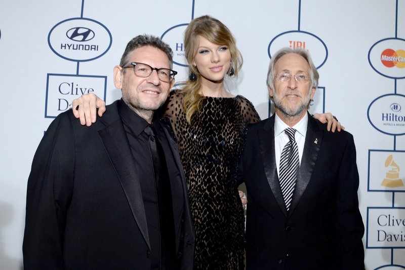 Taylor Swift at 56th Annual GRAMMY Awards - Pre-GRAMMY Gala And Salute To Industry Icons Honoring Lucian Grainge — photo 28