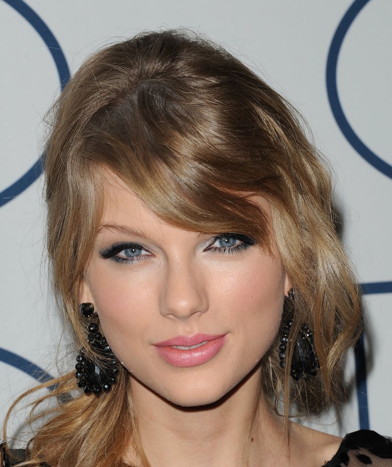 Taylor Swift at 56th Annual GRAMMY Awards - Pre-GRAMMY Gala And Salute To Industry Icons Honoring Lucian Grainge — photo 142