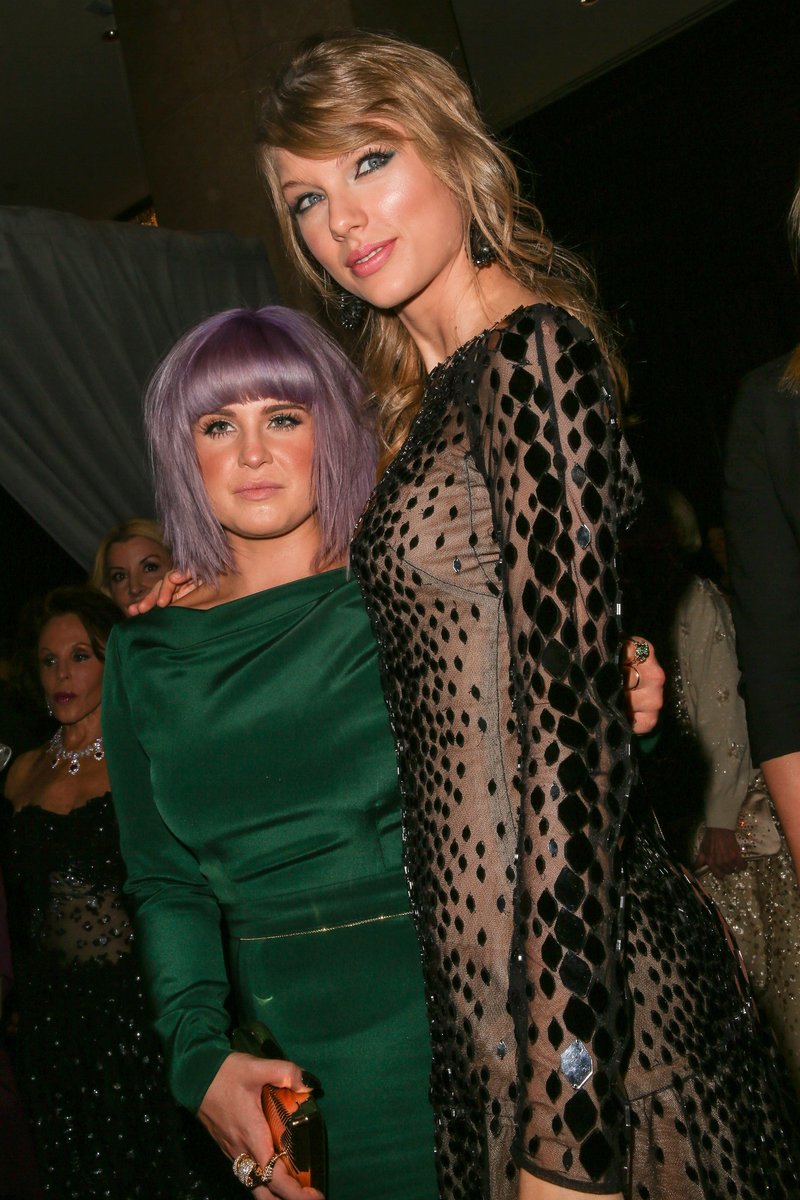 Taylor Swift at 56th Annual GRAMMY Awards - Pre-GRAMMY Gala And Salute To Industry Icons Honoring Lucian Grainge — photo 207