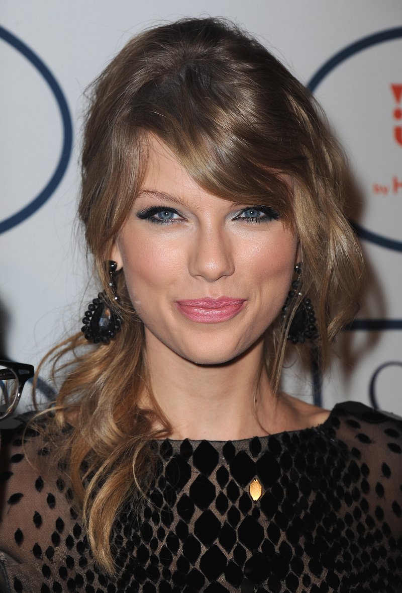 Taylor Swift at 56th Annual GRAMMY Awards - Pre-GRAMMY Gala And Salute To Industry Icons Honoring Lucian Grainge — photo 240