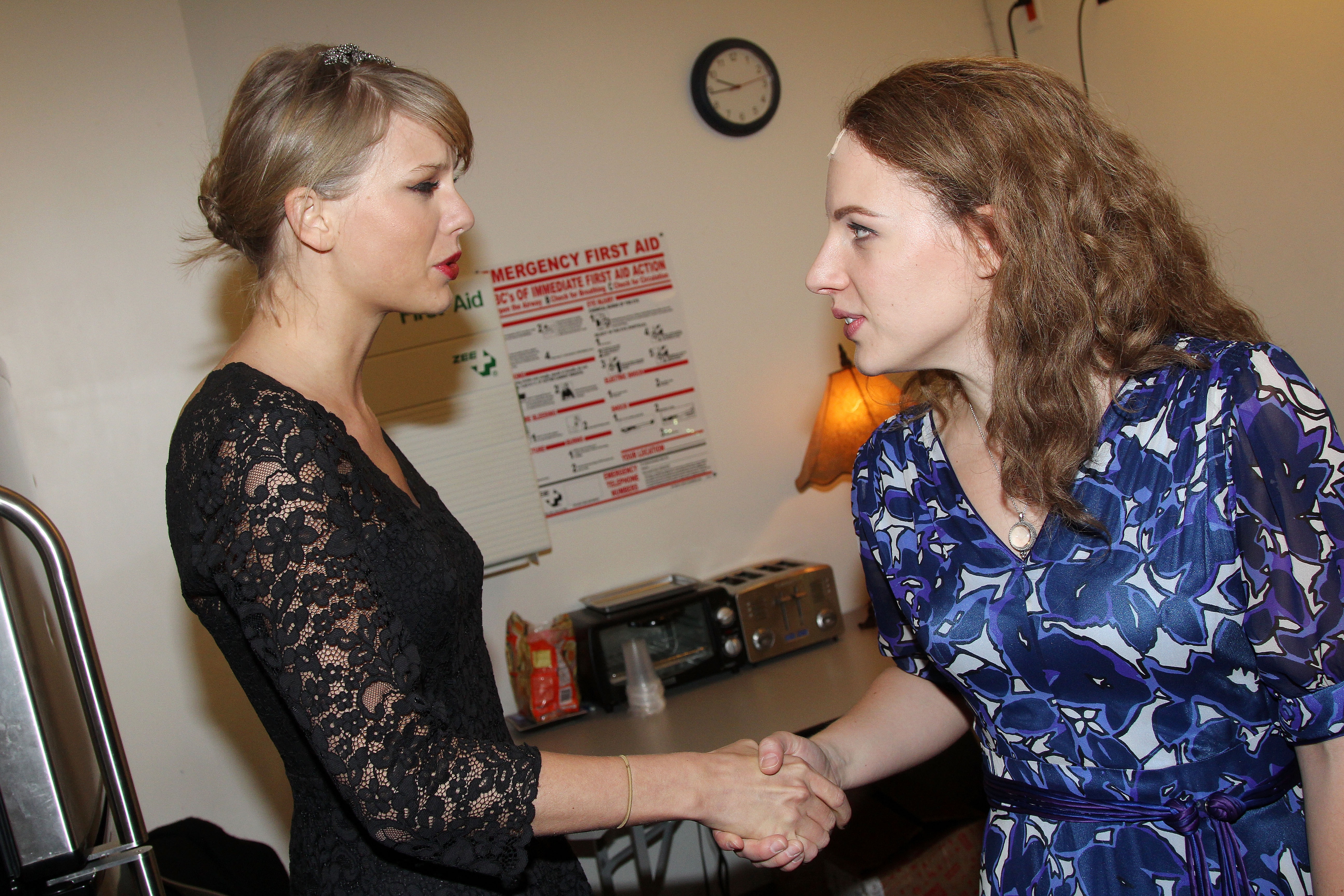 Taylor Swift at "Beautiful: The Carole King Musical" - Backstage — photo 9
