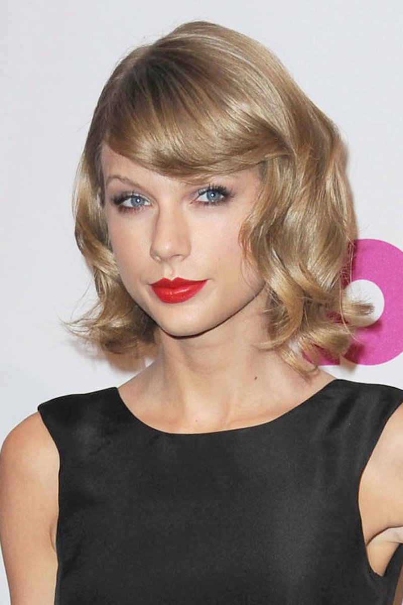 Taylor Swift at 2014 Billboard Women in Music Luncheon — photo 131