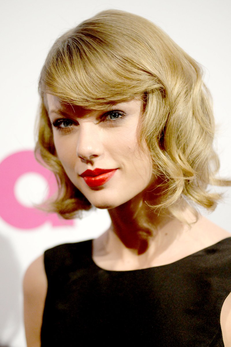Taylor Swift at 2014 Billboard Women in Music Luncheon — photo 152