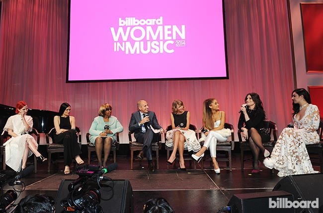 Taylor Swift at 2014 Billboard Women in Music Luncheon — photo 265