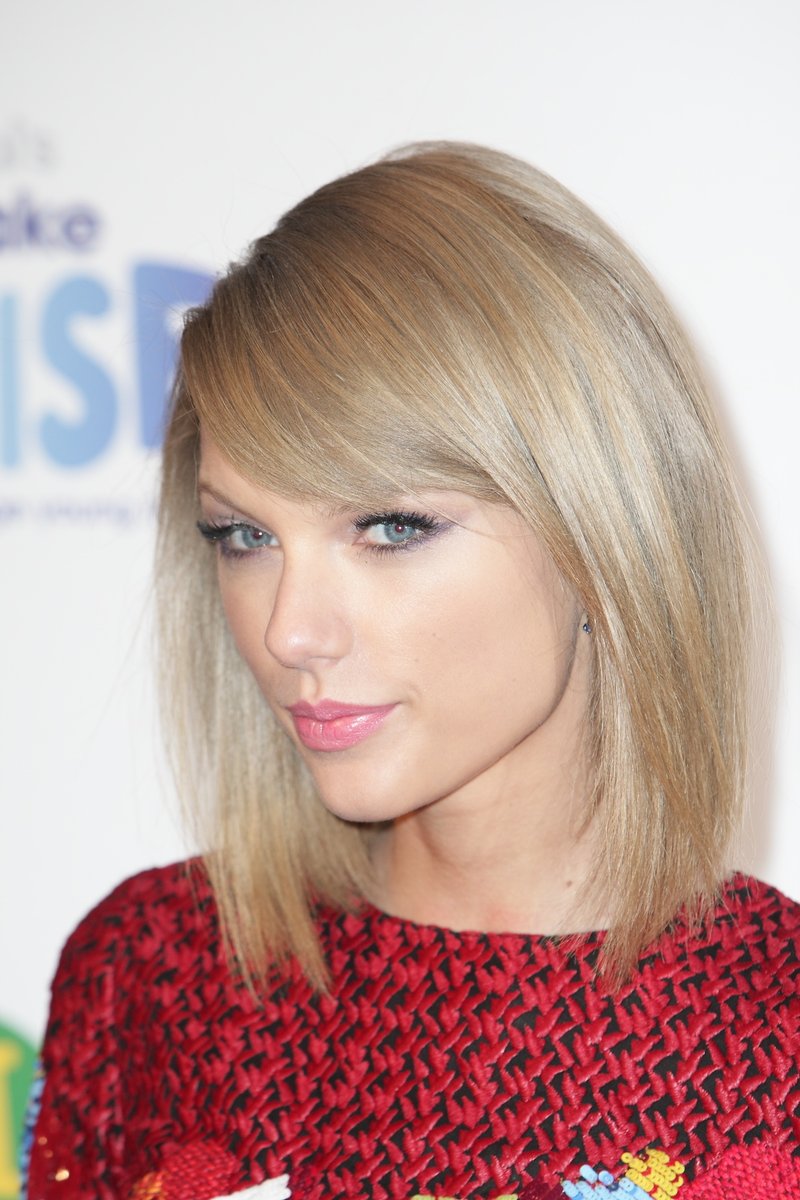 Taylor Swift at Capital FM's Jingle Bell Ball — photo 67