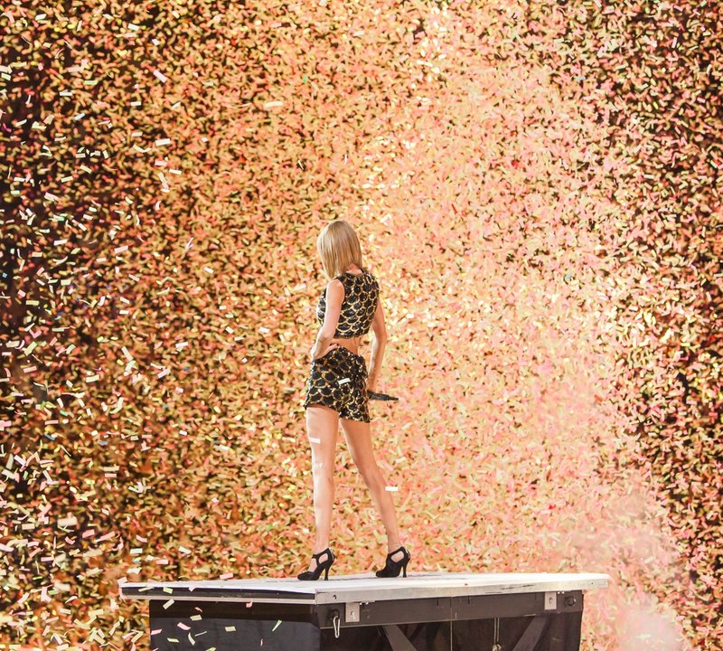 Taylor Swift at Capital FM's Jingle Bell Ball — photo 109