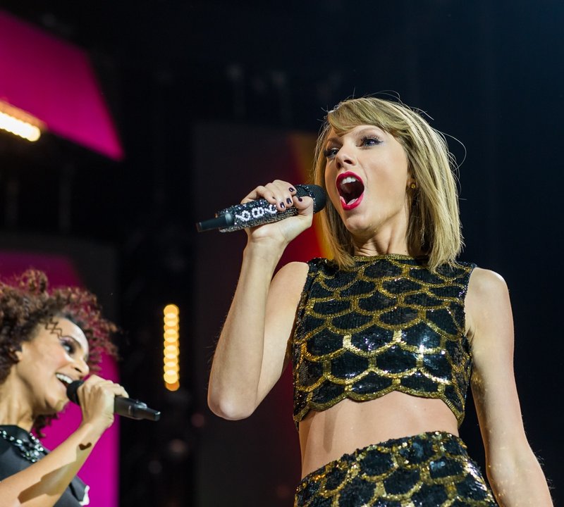Taylor Swift at Capital FM's Jingle Bell Ball — photo 120