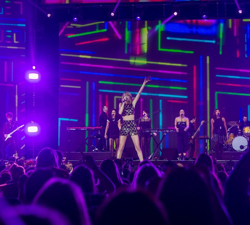 Taylor Swift at Capital FM's Jingle Bell Ball — photo 122