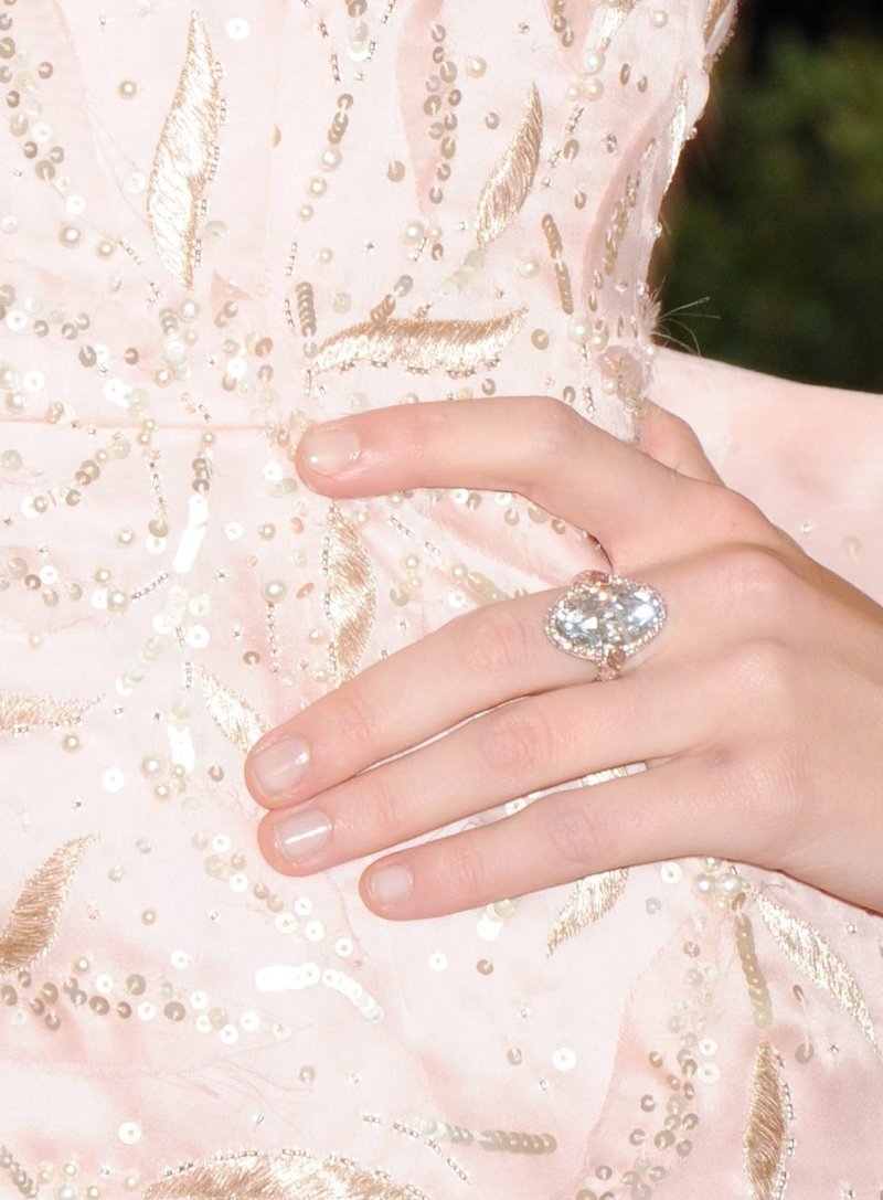 Taylor Swift at "Charles James: Beyond Fashion" Costume Institute Gala — photo 280