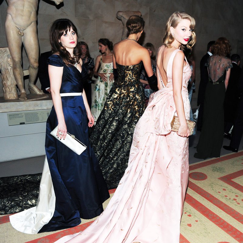 Taylor Swift at "Charles James: Beyond Fashion" Costume Institute Gala — photo 310