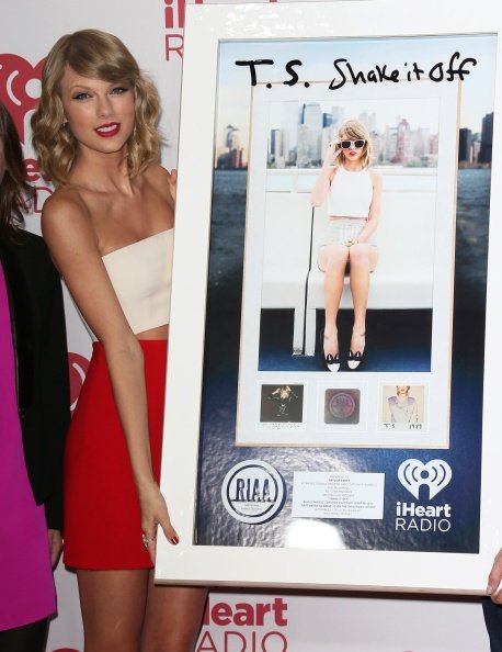 Taylor Swift at 2014 iHeartRadio Music Festival — photo 16