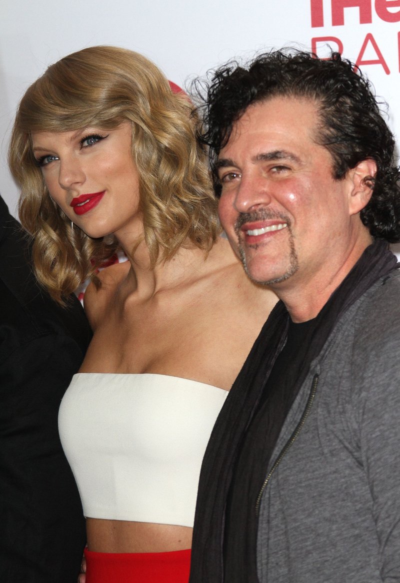 Taylor Swift at 2014 iHeartRadio Music Festival — photo 91