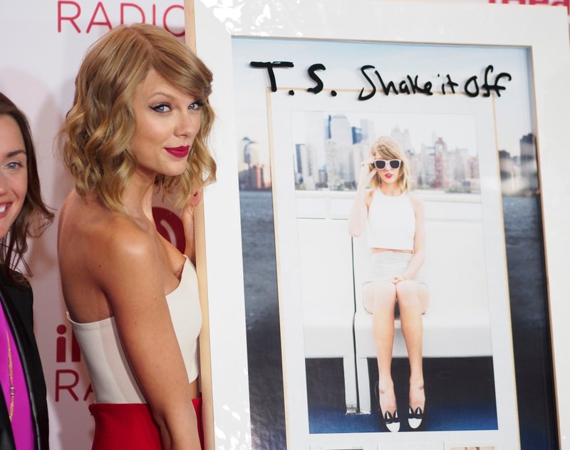 Taylor Swift at 2014 iHeartRadio Music Festival — photo 92