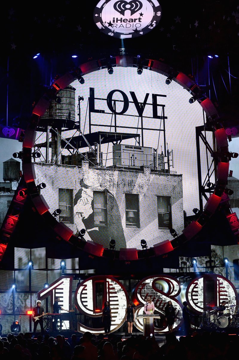 Taylor Swift at 2014 iHeartRadio Music Festival — photo 173