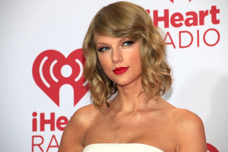 Taylor Swift at 2014 iHeartRadio Music Festival — photo 323