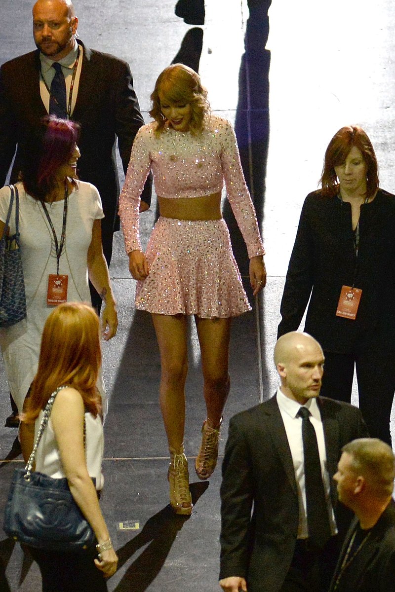Taylor Swift at 2014 iHeartRadio Music Festival — photo 344