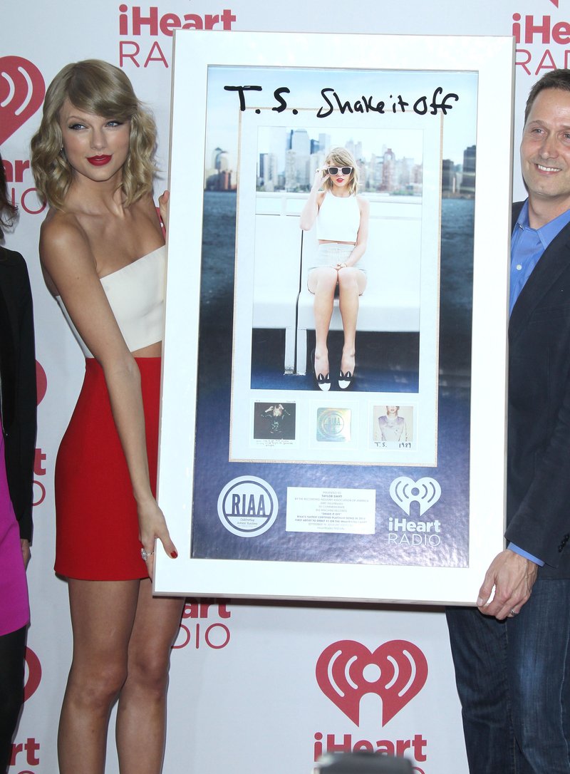 Taylor Swift at 2014 iHeartRadio Music Festival — photo 349