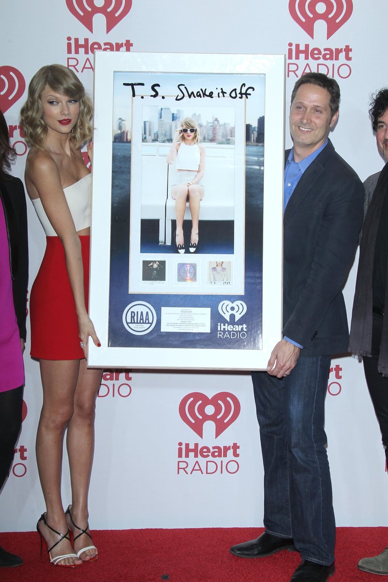 Taylor Swift at 2014 iHeartRadio Music Festival — photo 350