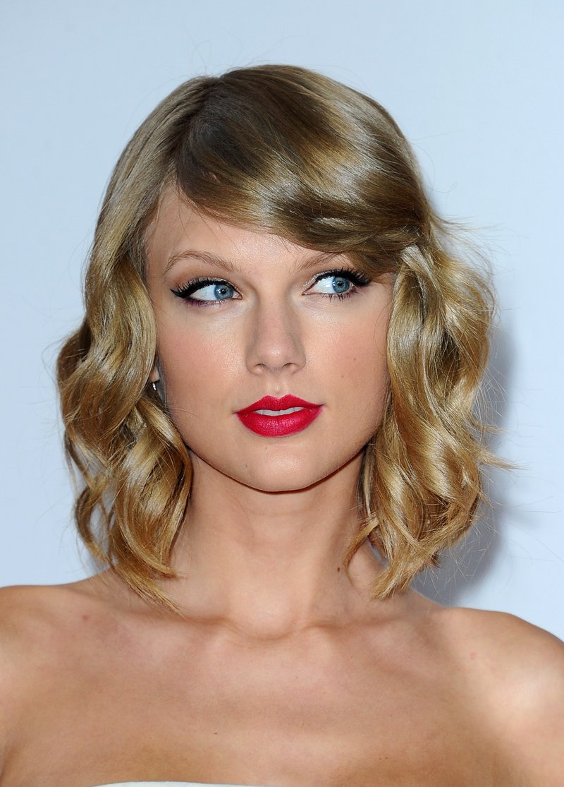 Taylor Swift at 2014 iHeartRadio Music Festival — photo 360