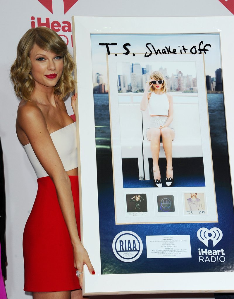 Taylor Swift at 2014 iHeartRadio Music Festival — photo 376
