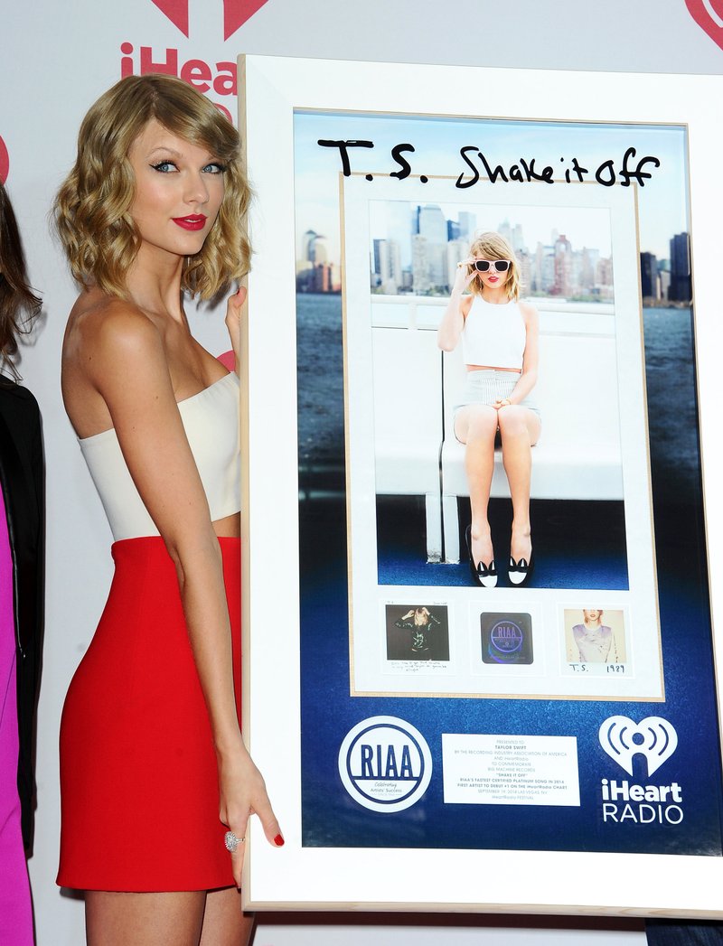 Taylor Swift at 2014 iHeartRadio Music Festival — photo 378