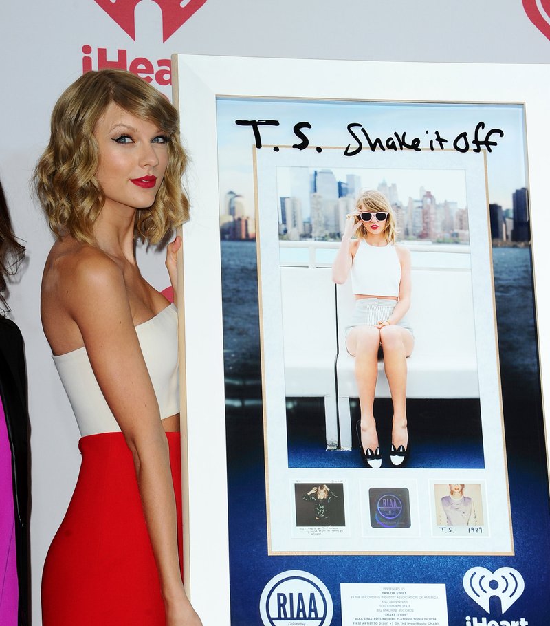 Taylor Swift at 2014 iHeartRadio Music Festival — photo 379