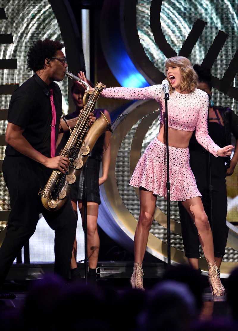 Taylor Swift at 2014 iHeartRadio Music Festival — photo 592
