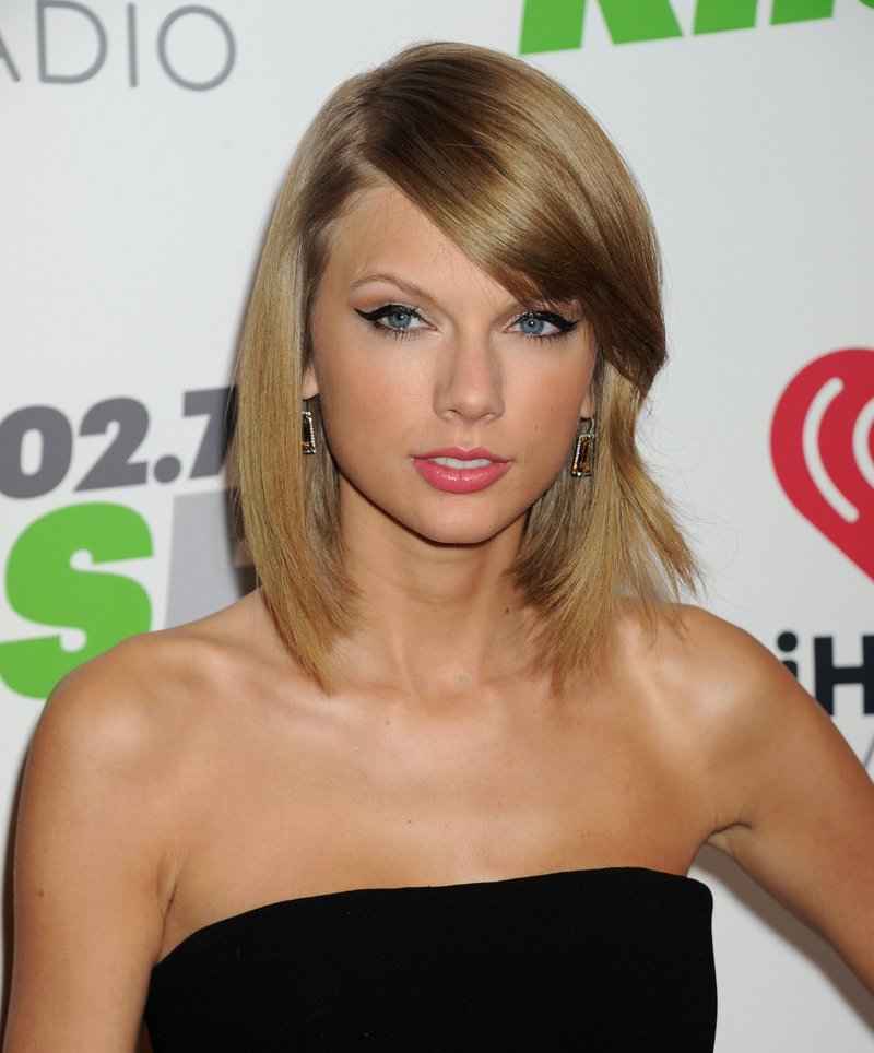 Taylor Swift at KIIS FM's Jingle Ball 2014 — photo 25