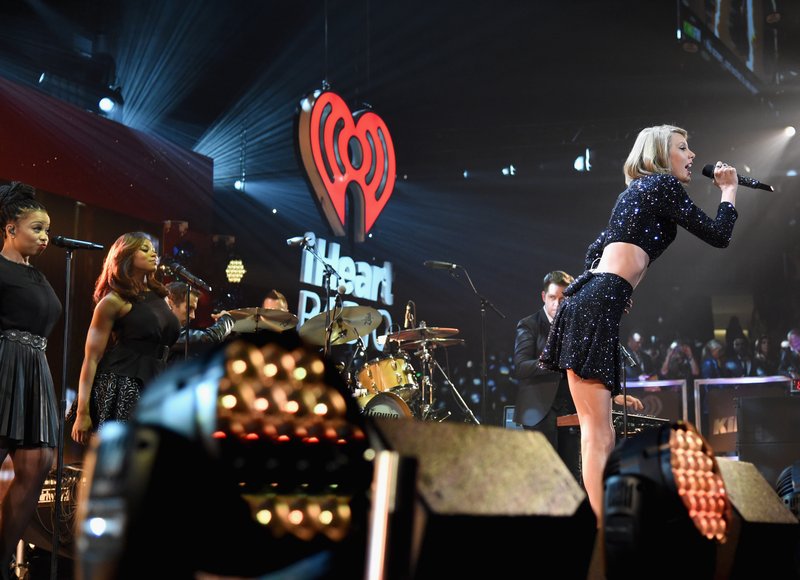 Taylor Swift at KIIS FM's Jingle Ball 2014 — photo 99