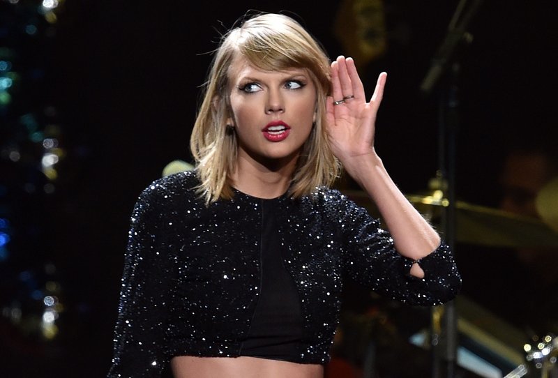 Taylor Swift at KIIS FM's Jingle Ball 2014 — photo 111