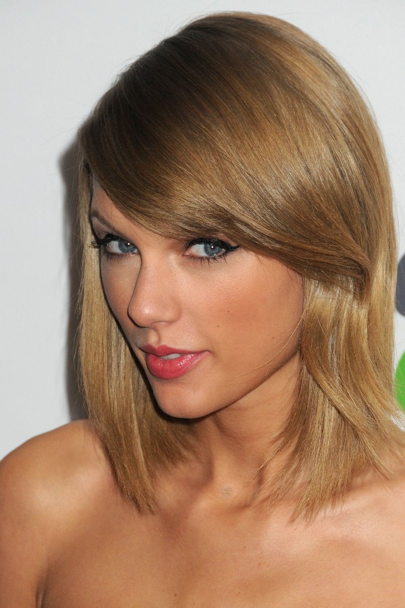 Taylor Swift at KIIS FM's Jingle Ball 2014 — photo 344