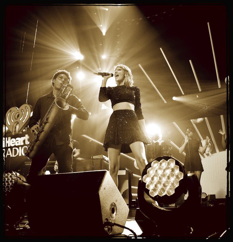 Taylor Swift at KIIS FM's Jingle Ball 2014 — photo 548