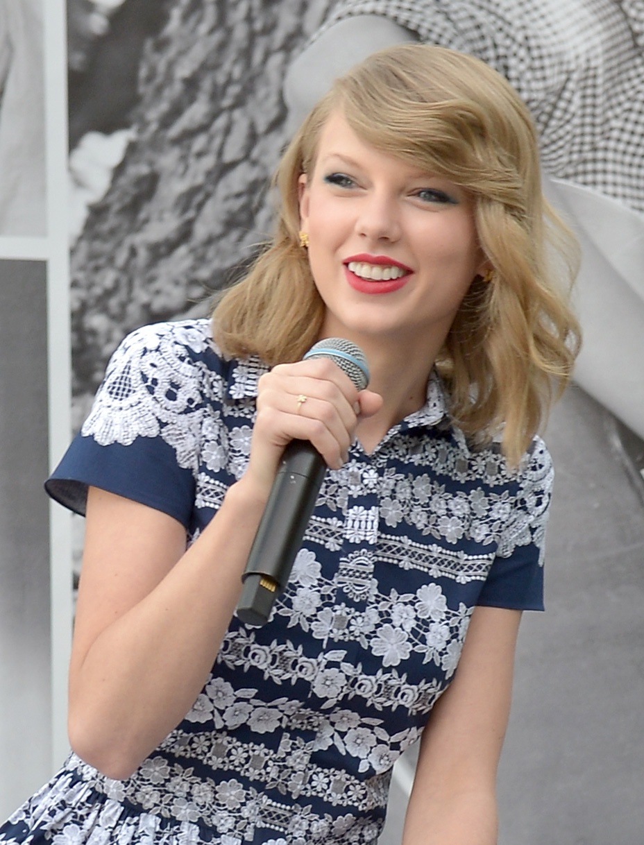 Taylor Swift at Taylor Swift For Keds - Style Icons Event — photo 3