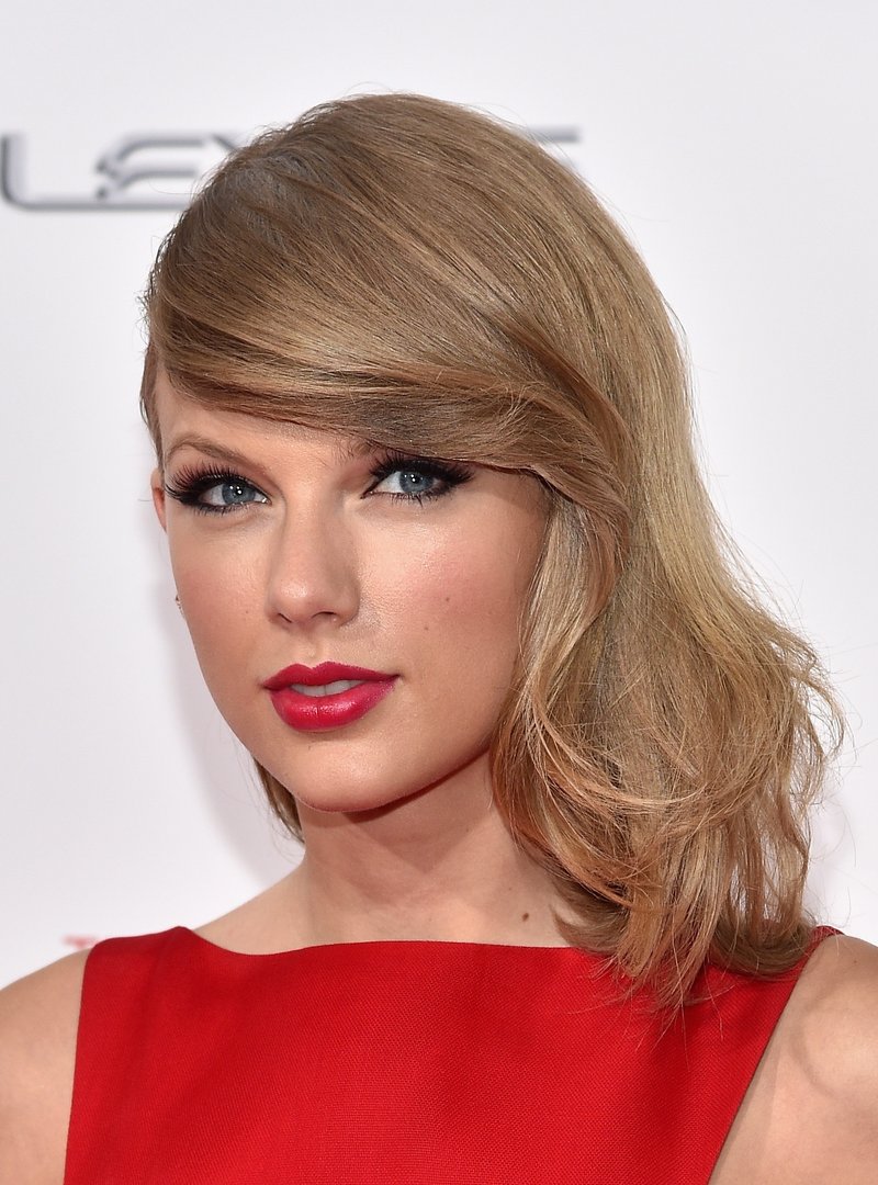 Taylor Swift at "The Giver" World Premiere — photo 5