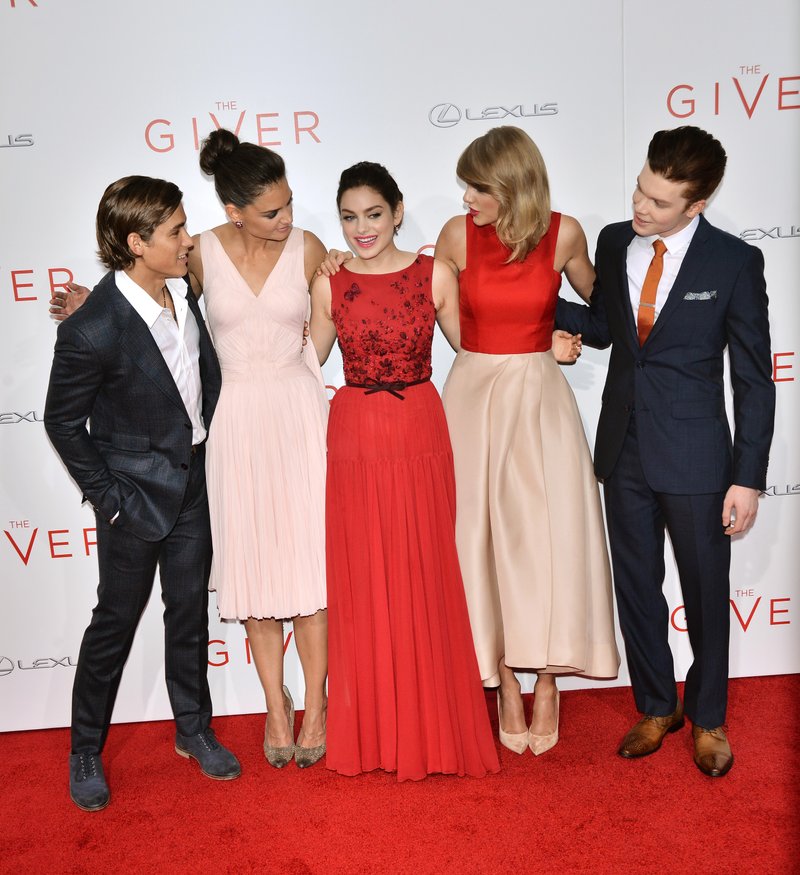 Taylor Swift at "The Giver" World Premiere — photo 264