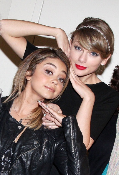 Taylor Swift at "Under My Skin" - Backstage — photo 11