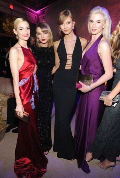 Taylor Swift at 2014 Vanity Fair Oscar Party — photo 9