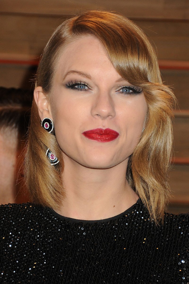 Taylor Swift at 2014 Vanity Fair Oscar Party — photo 90