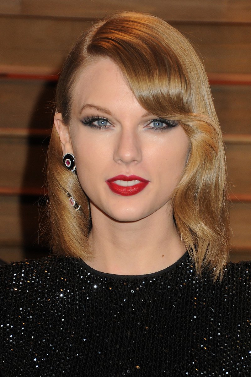 Taylor Swift at 2014 Vanity Fair Oscar Party — photo 91