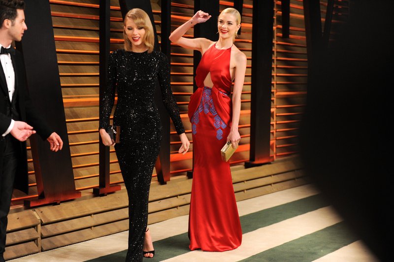 Taylor Swift at 2014 Vanity Fair Oscar Party — photo 102