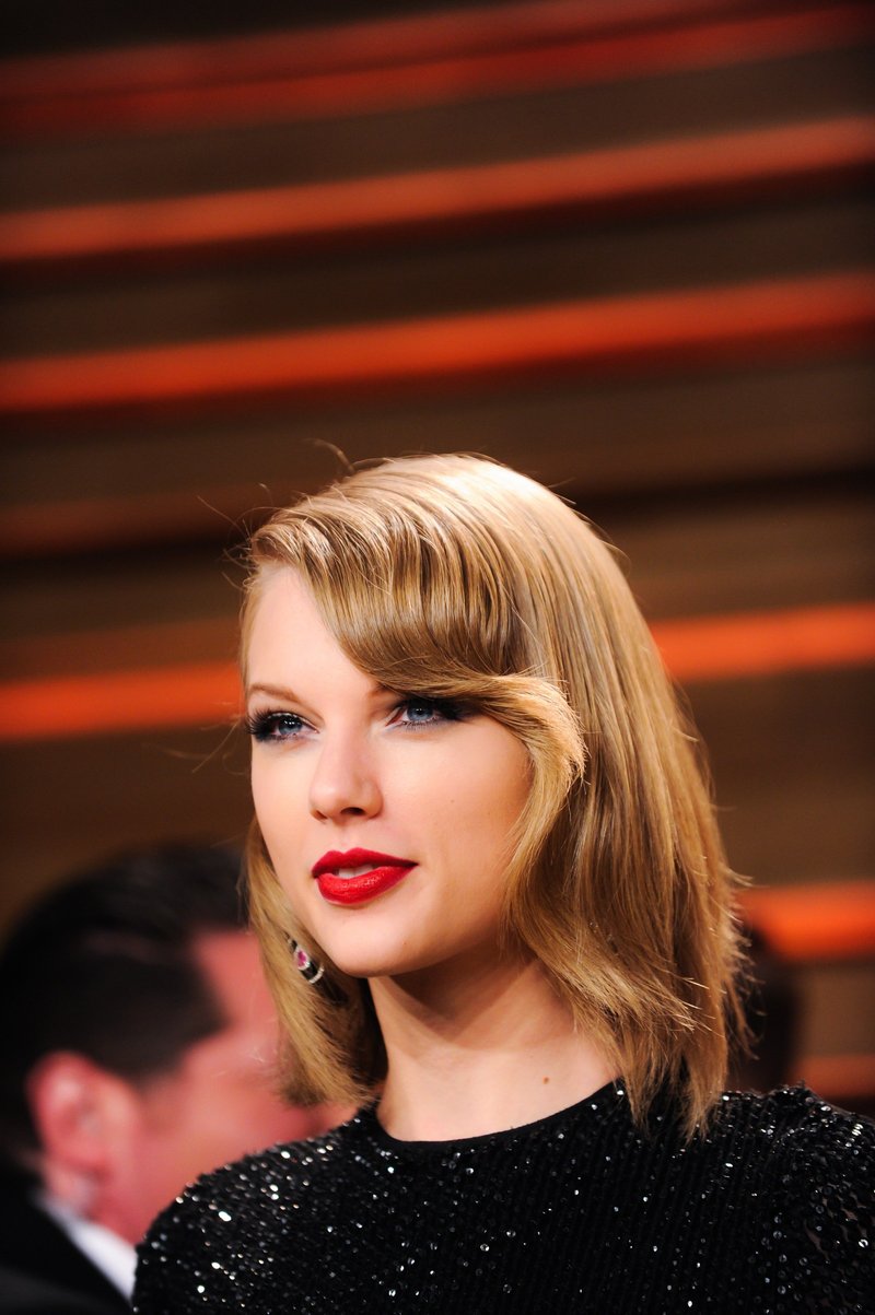 Taylor Swift at 2014 Vanity Fair Oscar Party — photo 104