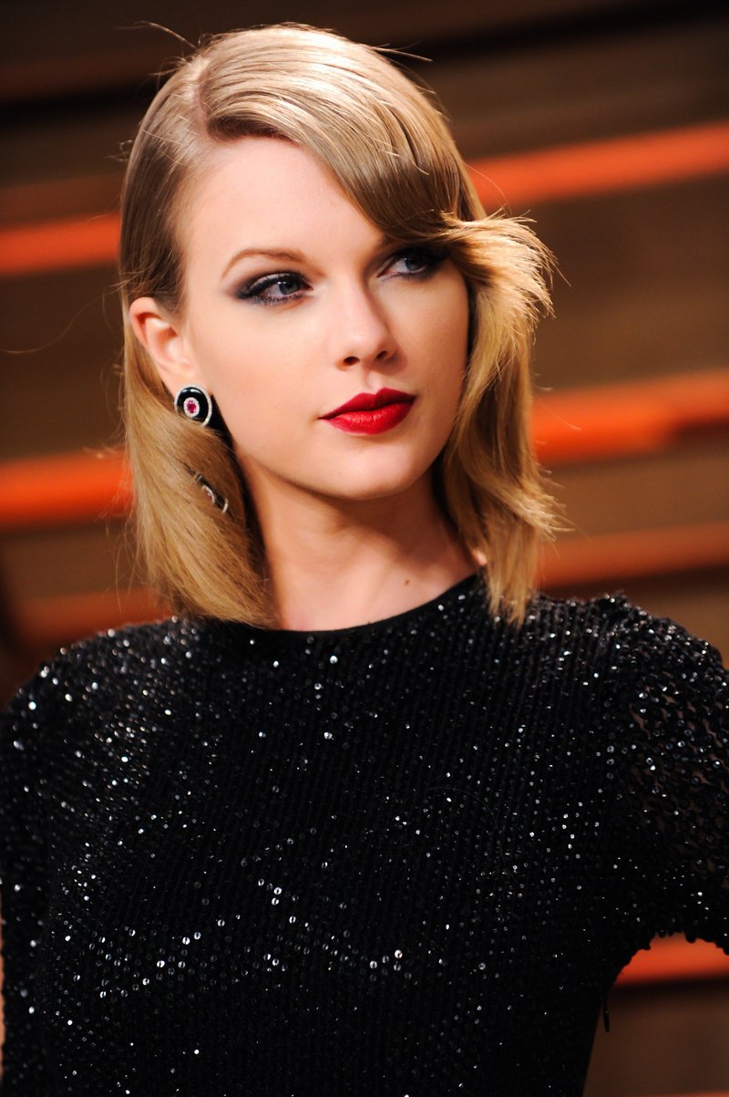 Taylor Swift at 2014 Vanity Fair Oscar Party — photo 107
