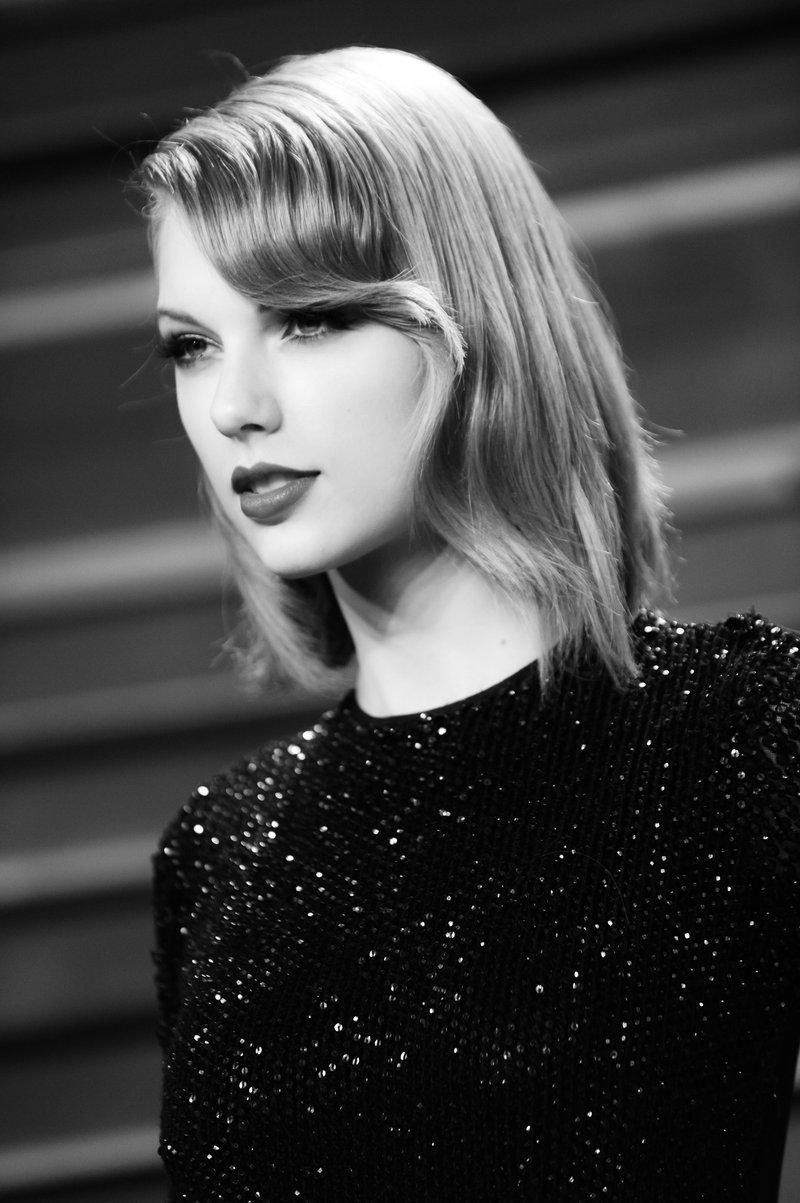 Taylor Swift at 2014 Vanity Fair Oscar Party — photo 111