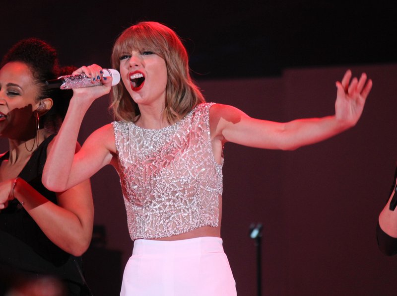 Taylor Swift at We Can Survive 2014 — photo 152