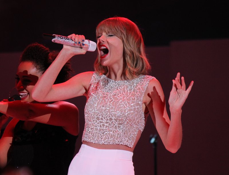 Taylor Swift at We Can Survive 2014 — photo 153